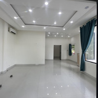 Cần Bán Nhà C4 Kiên Cố, Có Thể Nâng Tầng.