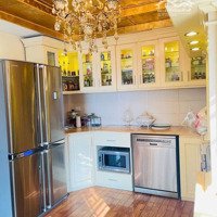 Bán Nhà Lô Góc 8 Tầng Hồ Tây, Diện Tích 53M2 Mặt Tiền Rộng 7M, Cách 20M Ra Mặt Hồ. Giá Bán 22 Tỷ.