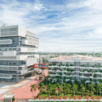 Sụp Hầm ! Bán Lô Góc Cách Cổng Trường Fpt Chỉ 200M Giá Chỉ 4.8Tỷ/165M2. Liên Hệ: 0942994040