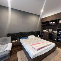 Chính Chủ Bán Căn 3 Phòng Ngủ 2 Vệ Sinh125M2, View Thoáng, Đủ Nội Thất, Sổ Đỏ. Giá Bán 9 Tỷ Diamond Flower