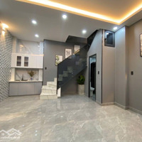 Bán Nhà Ngay Ngã Tư Lạc Long Quân - Âu Cơ - 45M2- 3 Tầng- 3 Phòng Ngủ- Ô Tô Tới Nhà Chỉ 4 Tỷ