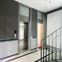 Bán Gấp Manhattan Glory 180M2 Giá Bán 26 Tỷ Full Nội Thất, Có Thang Máy, Trục Đường Thông