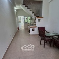 Cho Thuê Nhà Riêng Ngọc Lâm 100M2 2 Phòng Ngủ 2 Vệ Sinhgiá Bán 5.5 Triệu/Tháng