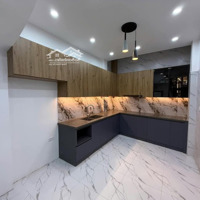 Bán Nhà Mặt Ngõ Thịnh Quang Đống Đa Trung Tâm Phố Phường Hn. Nhà 40M2; 5T; Mặt 3,5M; 4Pn; 7,6 Tỷ
