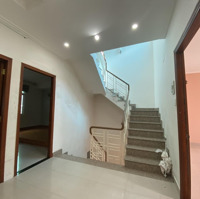 Cần Bán Căn Biệt Thự Tự Xây Nam Thiên 8*18M, Giá Tốt Ngay Đường Phạm Thái Bường, Quận 7