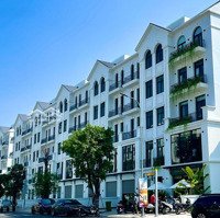 Cho Thuê Nhà Phố 96M2 Khu Manhattan Gần Công Viên Tại Vinhomes Grand Park. Liên Hệ: 0828030977 Thiện