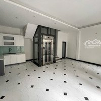 Hiếm, Chủ Nhà Giảm Chào Hơn 300 Triệu, Nhỉnh 8 Tỷ, Nhà Phố Trương Định, 50M2, 6T Thang Máy, Ô Tô Gần