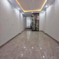 Bán Nhà Phố Thái Thịnh, Ngõ Thông, Nông, Gần Phố, Thang Máy Chờ, Mới, 2 Thoáng