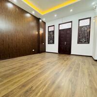 Bán Tòa CHDV 12 phòng khép kín tại Đường Láng - Ngã Tư Sở- Quận Đống Đa