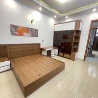 Hơn 7 Tỷ, Nhà Phố Vũ Tông Phan, 50M, 5T, Full Nội Thất, Bãi Ô Tô Cạnh Nhà, Trung Tâm Ngã Tư Sở