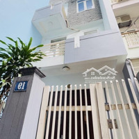 Phố Yên Lãng- Khu Vip Đống Đa- 4 Tầng Dân Xây Ở Ngay- Cách Phố 30M- 60M2- 15.8 Tỷ