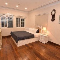 Cần Bán Gấp Biệt Thự Phú Gia, Phú Mỹ Hưng, Q7Diện Tích317M, Bán 80Tỷ. Cam Kết Giá Thật K Ảo.