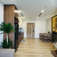 Chủ Nhà Cần Bán Gấp Căn Hộ 2 Phòng Ngủ 63M Tòa Soforest Ecopark Giá Tốt Nhất . 0938905585