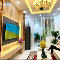 Phố Tôn Đức Thắng - Thpt Đống Đa -32M2 5.98 Tỷ. Gần Phố - Full Nội Thất Xịn Xò - Ở Sướng