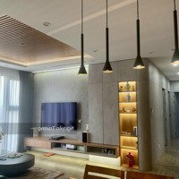 Hàng Hiếm! Căn Hộ 113M2, Cửa Đb, Ban Công Tn, View Công Viên, Cc The Matrix One, Giá Bán 9.3 Tỷ