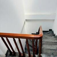 NHÀ PHÂN LÔ - Ô TÔ ĐỖ CỔNG - 3.75 TỶ