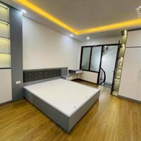 Bán Nhà Phố Vương Thừa Vũ 45m2, 5 Tầng, Mặt Ngang 4m Gần Ô TÔ Giá Chỉ 7 Tỷ
