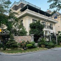 Bán Nhà Mặt Tiền Khu Compound Nguyễn Trọng Tuyển, Q. Tân Bình - Dt: 8X20M - Hầm 4 Tầng - Giá: 45 Tỷ