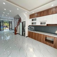 Rẻ Nhất Kv, 34M2X3T, Ô Tô Đỗ Cổng, Có Tuyến Xe Buyt Cạnh Nhà, Ql6 Và Bx Yên Nghĩa Gần