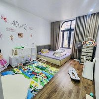 Thật 100%! Bán Nhà 62M2 Phố Nguyễn Chí Thanh. Phân Lô Quân Đội, Vỉa Hè 2,5M, Ô Tô Tránh, Vào Nhà.
