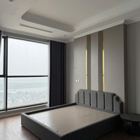 Căn Hộ Penhouse Cho Thuê Đẩy Đủ Nội Thất. Giá Cho Thuê 55 Triệu /Tháng.nhà Mới 100%. Liên Hệ:0982623003