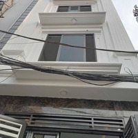 Bán Nhà Tây Mỗ ,Gần Mặt Phố ,Trường,Chợ, Diện Tích: 38M,5 Tầng,Chỉ 5.8 Tỷ. Liên Hệ:0973561586.