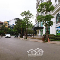 Chính Chủ Cần Bán Gấp Shophouse Chân Đế Tòa R2, Sở Hữu Lâu Dài, Đang Cho Thuê 2 Tỷ/Năm.