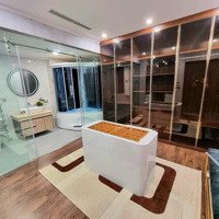 90 Tỷ- Lạc Long Quân- Biệt Thự Mặt Phố -Diện Tích154M Xmặt Tiền8,2M -Gần Lotte Tây Hồ - View Hồ Tây-Kdoanh