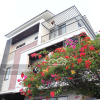 Bán Biệt Thự Đơn Lập Sân Vườn Đẳng Cấp, Đối Diện Trường Học, Công Viên Trung Tâm, Pháp Lý Chuẩn