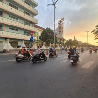 Tạ Quang Bửu - P 4 Quận 8- Chdv 6 Tầng 83M2- 17 Phòng Full- Dòng Tiền 70 Triệu/1 Tháng- Thang Máy