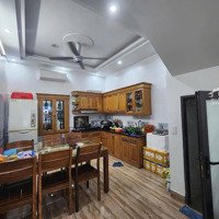 Nhà Khúc Thừa Dụ - Vĩnh Niệm, 44M 3 Tầng, Độc Lập Gốc Dân, Ngõ Nông, Giá 2.85 Tỉ, Full Đồ