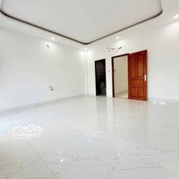 - Chính Chủ Cần Bán Gấp Căn Nhà 140M2 Giãm Ngay 250 Triệu Giá Chỉ Còn 850 Triệu Tại Tân Uyên Bình Dương.