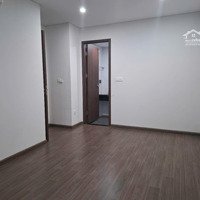 Chính Chủ Cần Bán Căn 2 Phòng Ngủ70M2 Không Nội Thất Giá 2.250