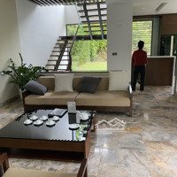 13,5 Tỷ Full Nội Thất Bán Biệt Thự Sổ Lâu Dài - Có Bể Bơi Riêng- Sổ Đỏ Cất Két.