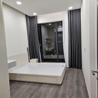 Cho Thuê Căn Hộ 2Pn- 2 Vệ Sinh96M2 Full Nội Thất Mới View Hồ Bơi Diamond Centery 22 Triệu