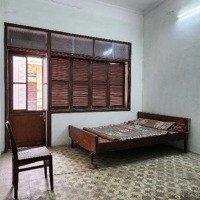 Bán Nhà Siêu Hiếm Giảm Liền 13.8 Tỷ Phố 8/3, 52M 3 Tầng Mặt Tiền 4M Hai Bà Trưng , Giá Cực Chất