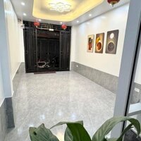 Bán Nhà Dòng Tiền Phố Chợ Khâm Thiên, Đống Đa 40/45m, 5 tầng, mt 3.5m, giá 9.15 tỷ.