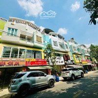Bán Đất 150M2 Ngay Liền Kề Đường D1 Và D33 Kdc Vietsing Thuận An Bd. Liên Hệ: 0975 362 423