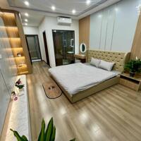 Bán nhà Phố Vọng, sau nhà mặt phố. Lô góc, sân rộng rãi, THANG MÁY. 39m2x5.