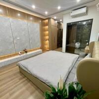 Bán nhà Phố Vọng, sau nhà mặt phố. Lô góc, sân rộng rãi, THANG MÁY. 39m2x5.