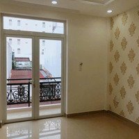Cho Thuê Nhà Đẹp Có Tháng Máy 4 Tấm Hẻm Xe Tải 6 Phòng Ngủ 4 Vệ Sinhđường Tân Cảng