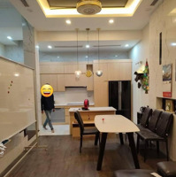 Nhà Đẹp Lưu Hữu Phước 35Tỷ _100M2 _5Tâng _Mt/7,5M _ Vỉa Hè _Kinh Doanh _Ô Tô Tránh _Nội Thất Xịn