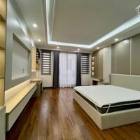 Bán nhà 7 tầng thang máy phố Hoàng Sâm, Cầu Giấy, Phân lô, Oto vào nhà, Kinh doanh, Tặng full nội thất