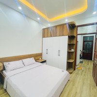 Bán Nhà Khuất Duy Tiến 46M2 Giá Bán 9.5 Tỷ - 4 Tầng, Ở Ngay, Đầy Đủ Công Năng.