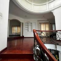 Bán biệt thự Thảo Điền, Quận 2: 533m2, giá 165 tỷ.