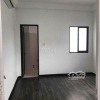 Cho Thuê Nguyên Căn Mặt Tiền Quận 1 - Có Thang Máy - Nhiều Phòng - Giá Rẻ - 60 Triệu