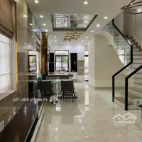 Nhà Phố Lakeview City Góc Hông Công Viêndiện Tích5X20M 4 Phòng Ngủ 5 Vệ Sinhfull Nội Thất Giá Thuê 30 Triệu Liên Hệ: 0902872670