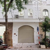 Em Đang Có Căn Lk 100M2 Nhà 5 Tầng Mặt Tiền 5M Tại Kđt Đô Nghĩa Đang Cần Bán (Gấp Lắm Ạ)