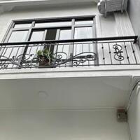 Bán nhà Đường Láng nhà dòng tiền 52m 10 căn hộ khép kín mới tinh nội thất đẹp lô góc thoáng giá 9 45 tỷ .