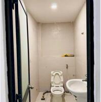 Cho thuê nhà Dt 4*18m hẻm 8m Lê Văn Huân P13, Tân Bình
